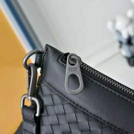 Picture of Bottega Veneta Mens Bags _SKUfw204977048fw